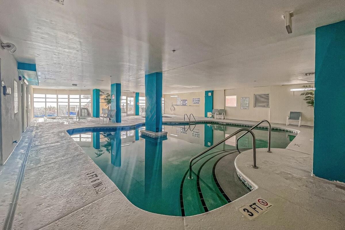 Holiday home Baywatch Oceanfront Unit 1004