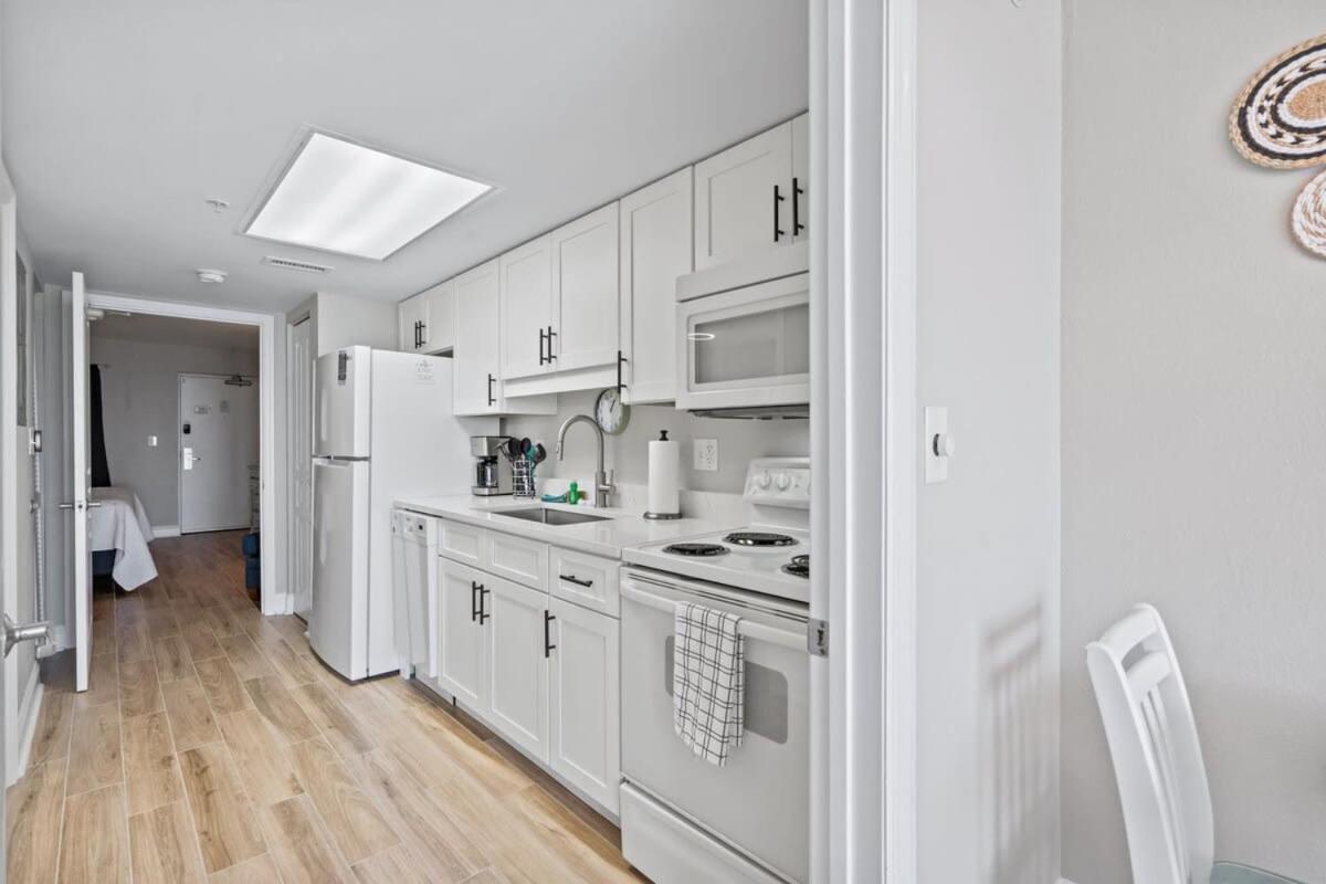 Holiday home Baywatch Oceanfront Unit 1004