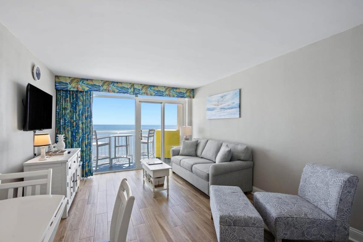 Baywatch Oceanfront Unit 1004 * Myrtle Beach