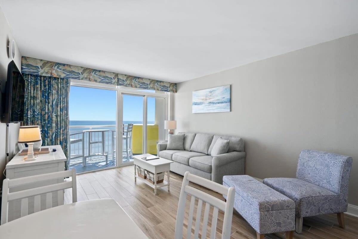 Baywatch Oceanfront Unit 1004 Holiday home Myrtle Beach